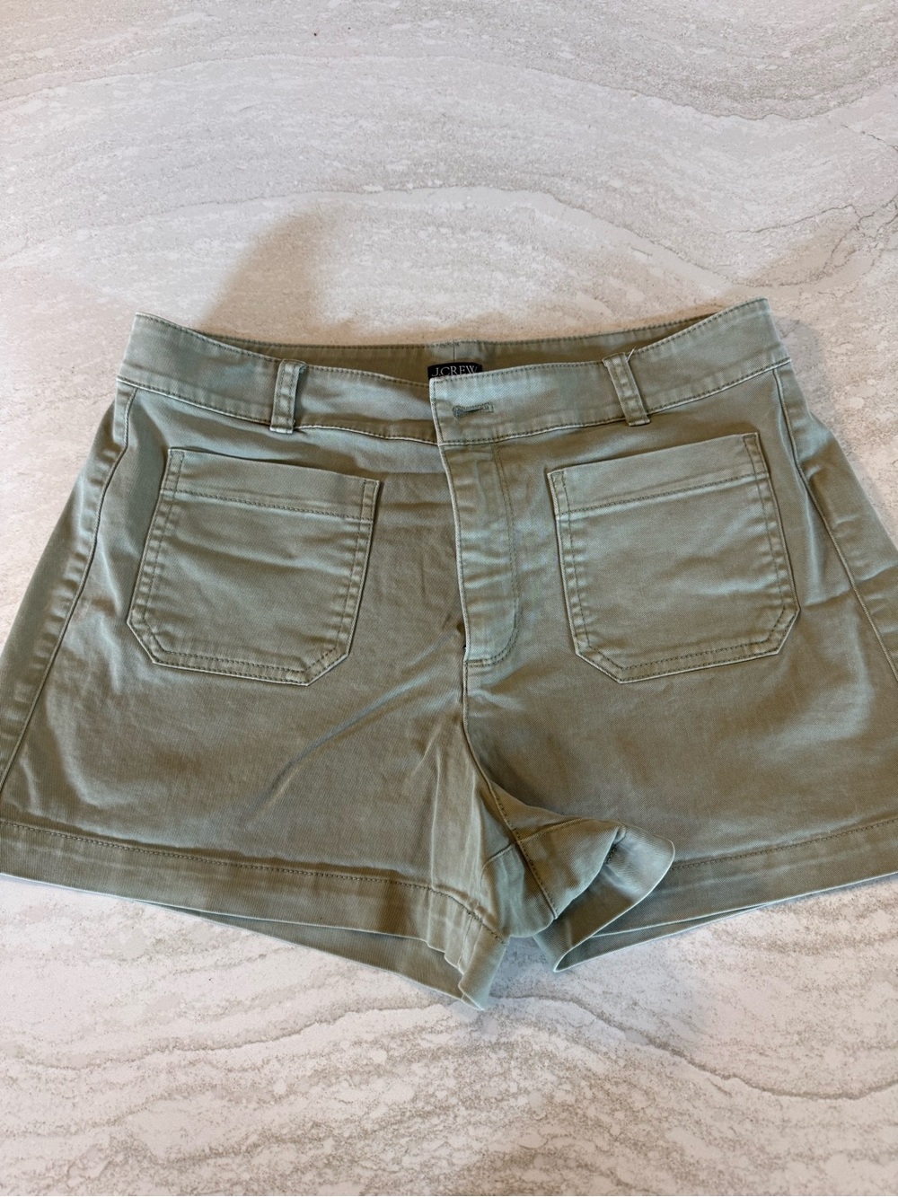 J Crew front patch pocket shorts 8 (moss)